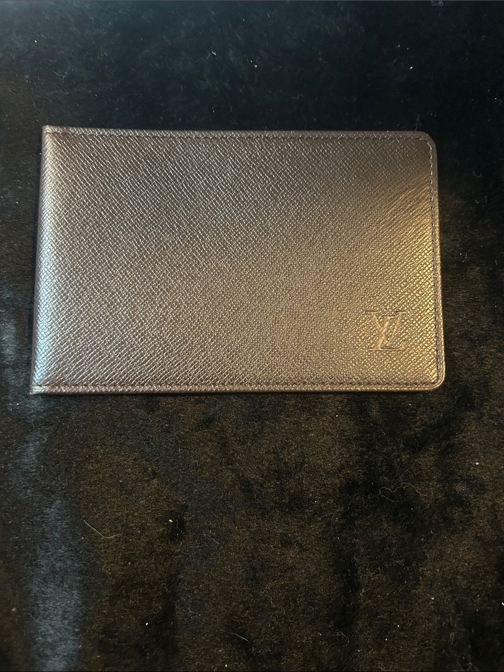 Louis Vuitton Brown Taiga Textured Leather Card Holder NWOT